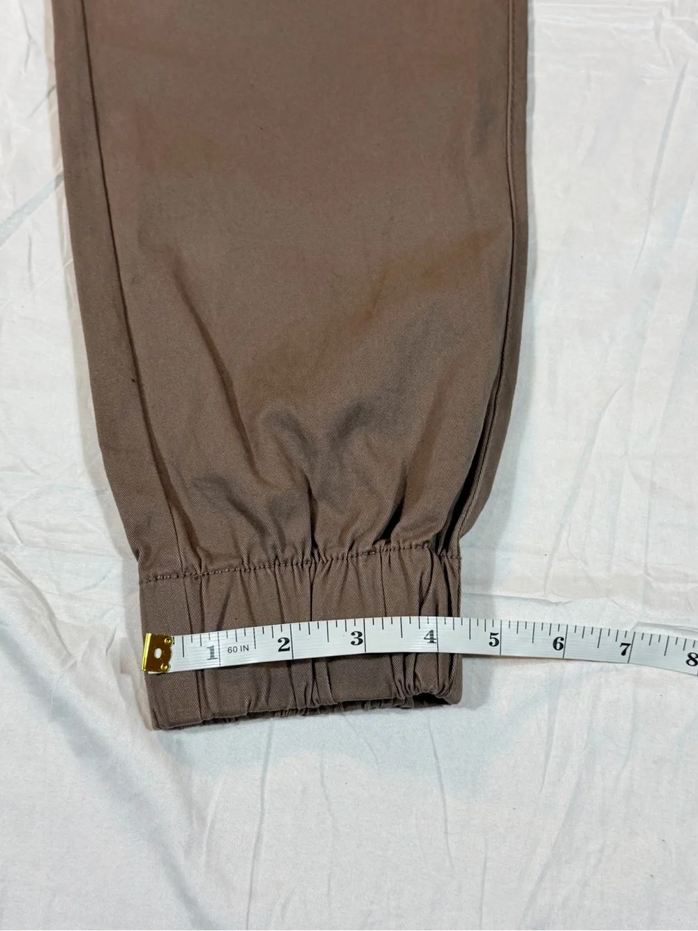 rue21 Refuge Cargo Joggers M NWT Elastic Waist Mid Rise Utility Pants Taupe